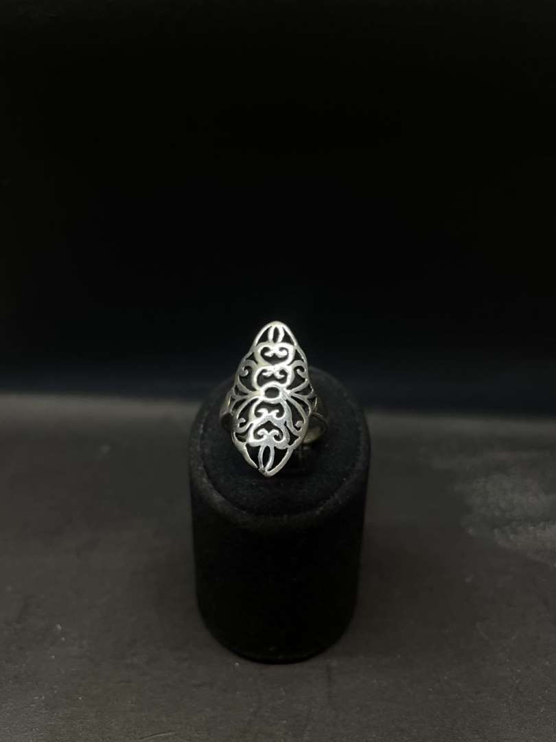 Ασημένιο σκαλιστό δαχτυλίδι 925
