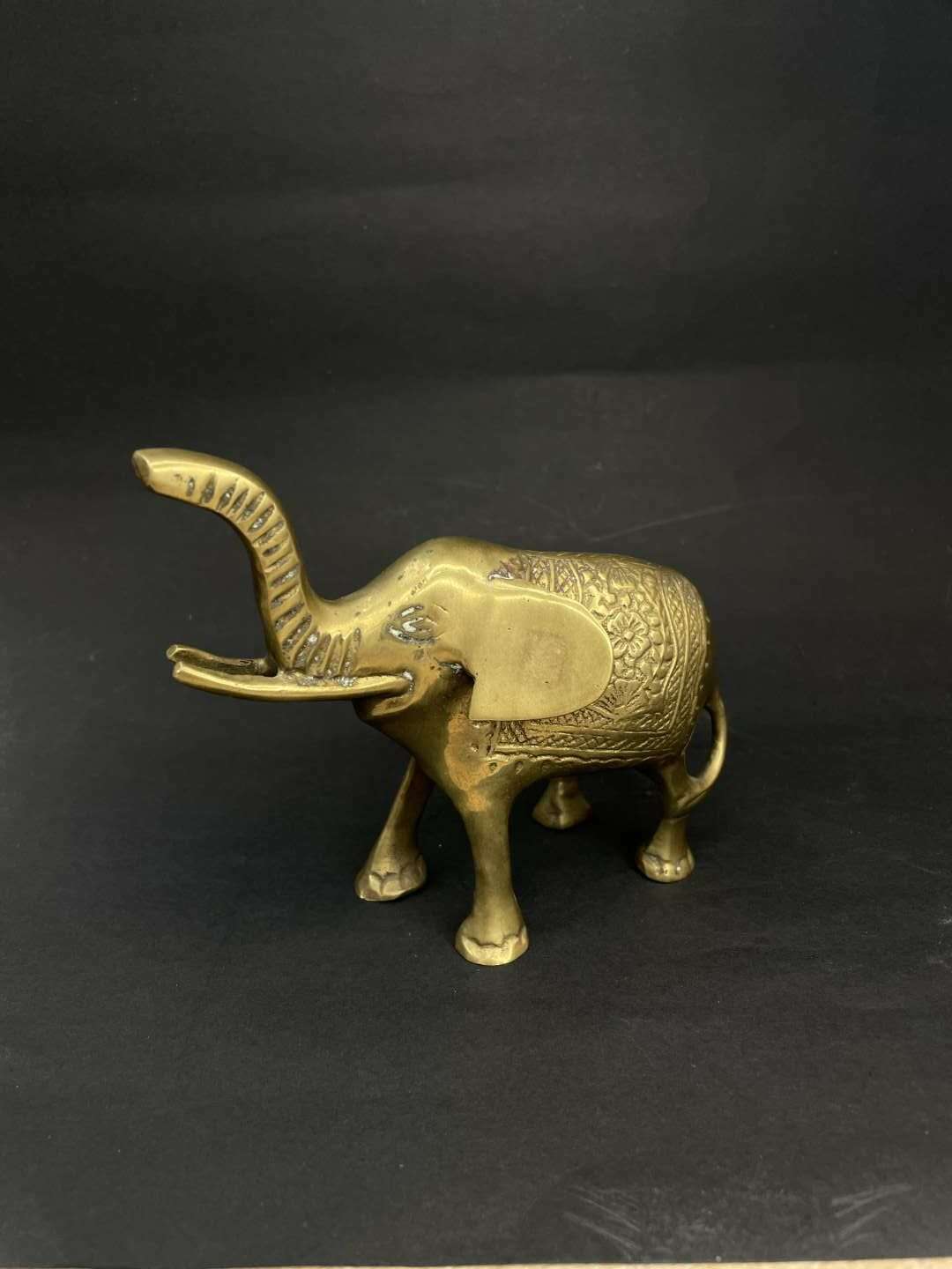 Μπρούτζινος ελέφαντας